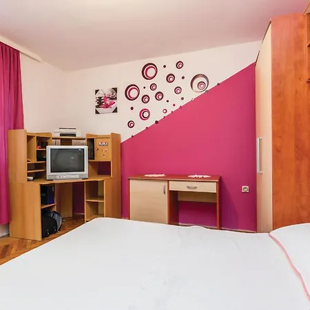 Feriehus Three-bedroom In